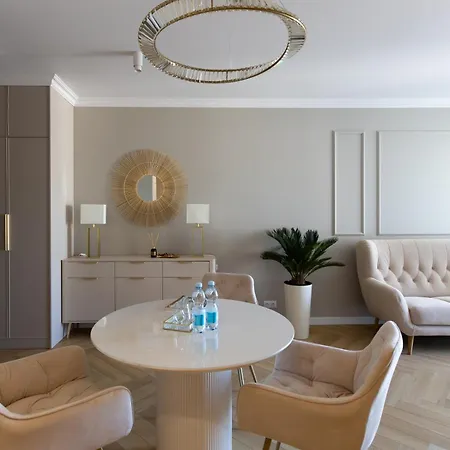 Apartment Gold 24H Parking Piekary Airport Katowice Pyrzowice