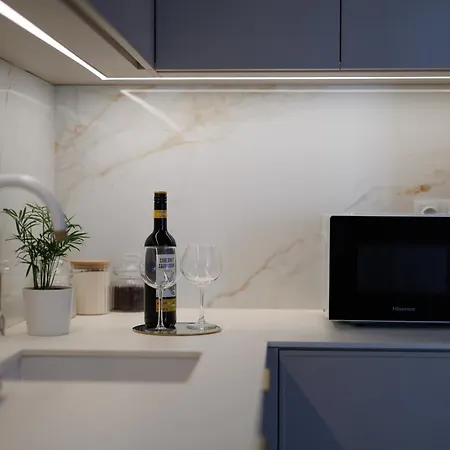 Apartment Gold 24H Parking Piekary Airport Katowice Pyrzowice Διαμέρισμα *