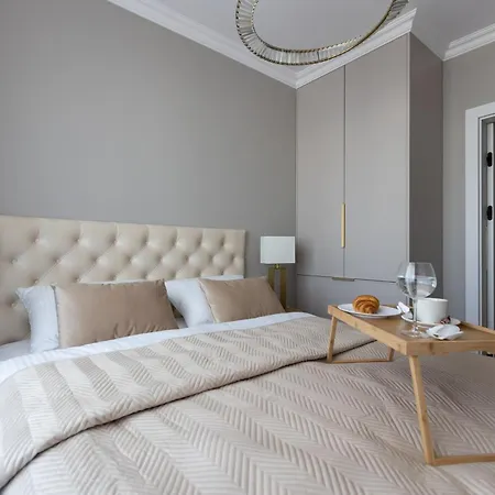 Διαμέρισμα Apartment Gold 24H Parking Piekary Airport Katowice Pyrzowice *